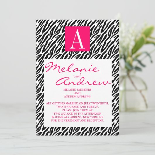 Roze monogram A Zebrastripes bruiloft Kaart (Staand voorkant)
