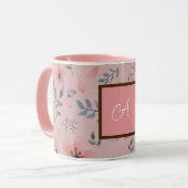 Roze Monogram Bloemenpatroon Eenvoudige Boho Mok (Voorkant links)