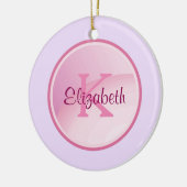 Roze monogram cirkel op Bleek lavender Paars Keramisch Ornament (Links)