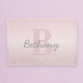  roze monogram en Jouw naam script bevestigen Kussensloop