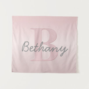 roze monogram en Jouw naam script bevestigen Wandkleed