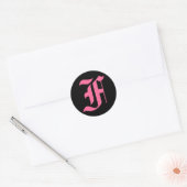 Roze Monogram F Ronde Sticker (Envelop)