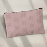 Roze monogram moderne vrouwen goud etui<br><div class="desc">Introductie van PixeliaDesigns' Pink Monogram Simple Modern Women's Golf Accessoire Pouch, een veelzijdige metgezel ontworpen voor de moderne vrouw onderweg. Deze tas is vervaardigd in een verfijnde stoffige roze tint en heeft een stijlvol monogram-ontwerp dat eenvoud combineert met moderne elegantie. Perfect voor golfliefhebbers of als een chique reismake-uptas, het compacte...</div>