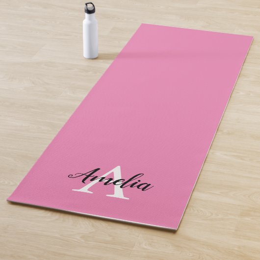 Roze monogram script Yoga Mat (In situ)