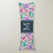 Roze | Monogram van het Kind van het florenpatroon Lichaamskussen (Voorkant Verticaal)
