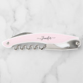 Roze Monogrammed Beer Wine Kurkentrekker Bottle Op (Achterkant)