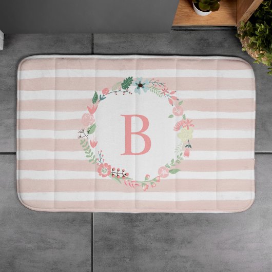 Roze Monogrammed Floral Wreath Badmat