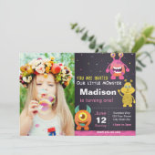 Roze Monster Uitnodiging met foto (Staand voorkant)