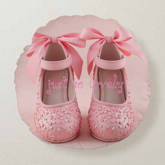 Roze mooie schoenen rond kussen (Voorkant)