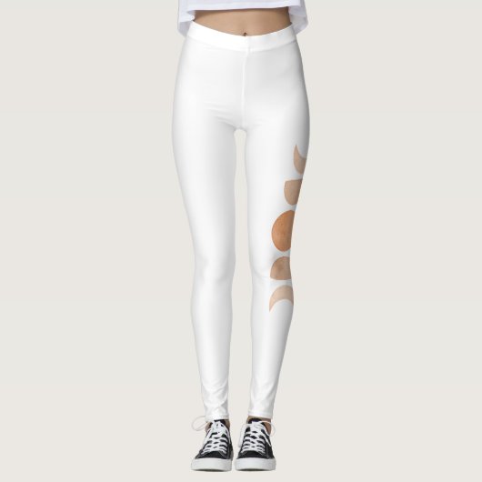Roze Moon Fasen op Witte Yoga Leggings (Voorkant)