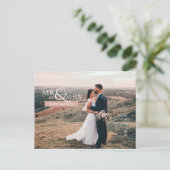 Roze Mr & Mrs Monogram Wedding Foto Dank u Briefkaart (Staand voorkant)