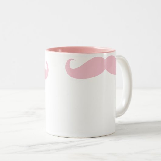 Roze Mustache Coffee Beverage Mok (Voorkant rechts)