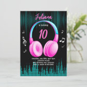 Roze Muzikale Verjaardag Uitnodiging (Staand voorkant)