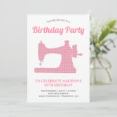 Roze Naaimachine Verjaardagsfeest Kaart (Staand voorkant)