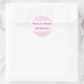Roze Naam & Datum Envelopzegel Ronde Sticker (Tas)