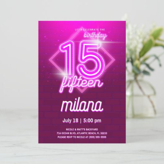 Roze Neon 15th Birthday Party Invitation Kaart (Staand voorkant)
