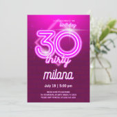 Roze Neon 30th Birthday Party Invitation Kaart (Staand voorkant)