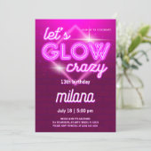 Roze Neon Birthday Party Invitation Kaart (Staand voorkant)
