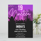 Roze neon uitnodiging voor 19e verjaardagsfeestje (Staand voorkant)