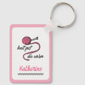 Roze nit Fast, Die Warm Sleutelhanger (Achterkant)