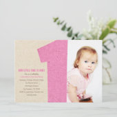 Roze nummer één eerste uitnodiging van de partij v (Staand voorkant)