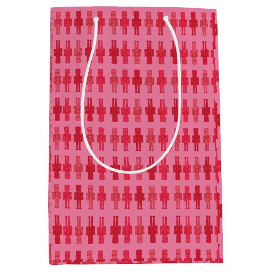 Roze Nutkraker Gift Bag Medium Cadeauzakje (Voorkant)