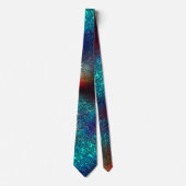 Roze of aluminiumfolie onder blauw en rood plastic stropdas (Voorkant)