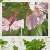 Roze Oleander Bloemige Keukenhanddoek Botanische T (Gevouwen)
