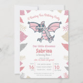 Roze onze kleine dinosaurus kinderverjaardagsfeest kaart (Voorkant)