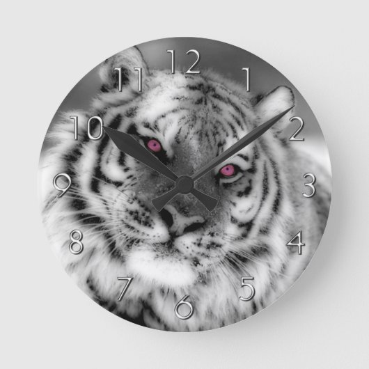 Roze Oogtijger Ronde Klok (Voorkant)