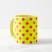 Roze op gele stippen patroonontwerp mok (Voorkant links)