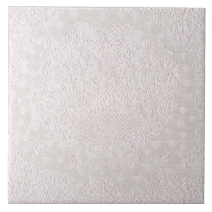 Roze op witte decoratieve kant tegeltje