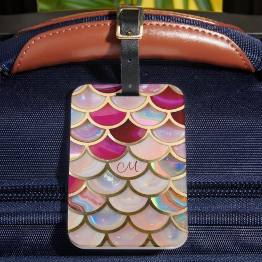 Roze Opaal Iridescent Mermaid Scales Bagagelabel (Voorkant Insitu 2)