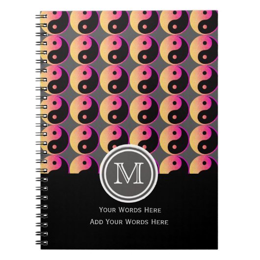 Roze Oranje en zwart Yin Yang Monogram Notitieboek (Voorkant)