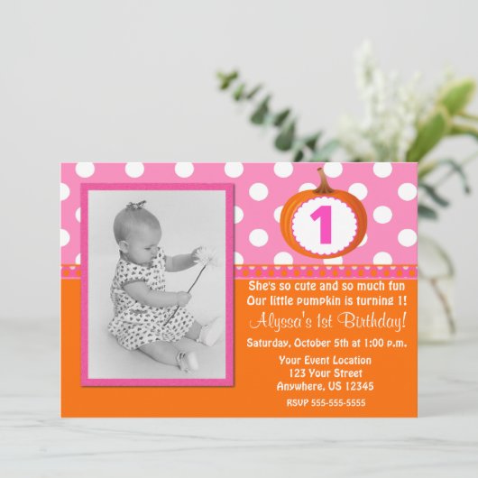 Roze Oranje pomkin Birthday Uitnodiging (Staand voorkant)