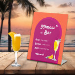 Roze & Oranje Sunset Retro Mimosa Bar Reclamebord Met Voetstuk<br><div class="desc">Dit leuke,  kleurrijke retro ontwerp heeft een fel sinaasappel & roze zonsondergang thema.</div>