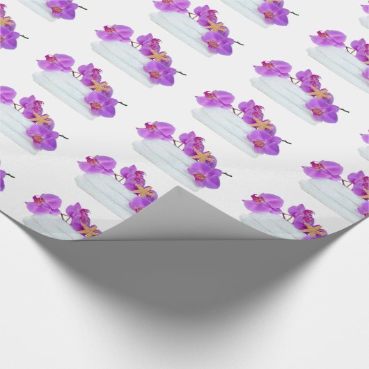 roze orchideeën en zeester op witte handdoeken cadeaupapier (Hoek)