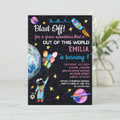 Roze Outer Space Astronaut Rainbow Balloons Rocket Kaart (Staand voorkant)