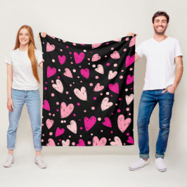 Roze over zwarte harten fleece deken
