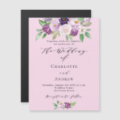 Roze paarse bloemen groen script luxe bruiloft magnetische uitnodiging (Voorkant / Achterkant)