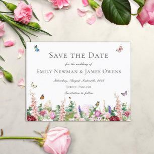 Roze paarse bloemen met vlinders Sla de datum op Briefkaart