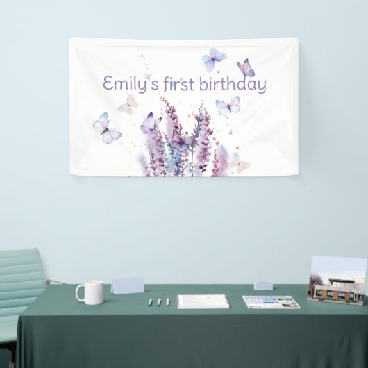 Roze paarse bloemenvlinder jarig spandoek (Beurs)