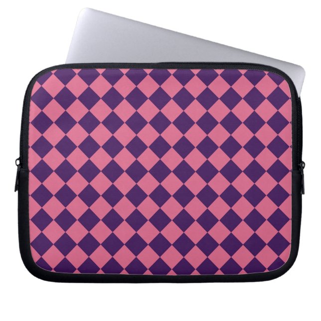 Roze Paarse Checker Diamantpatroon Laptop Sleeve (Voorkant)