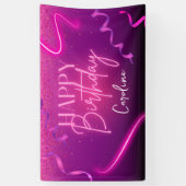 Roze Paarse Confetti Neon Lights Happy Birthday Spandoek (Verticaal)