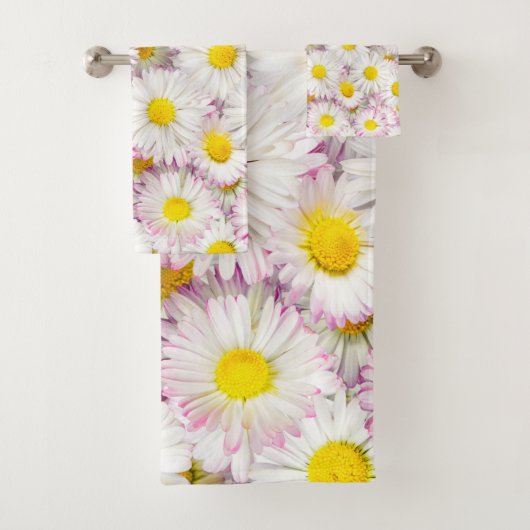 Roze Paarse Daisy Flower Pattern Bad Handdoek (Insitu)
