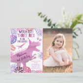 Roze Paarse Drie Rex Meisje Dinosaurus Verjaardag Kaart (Staand voorkant)