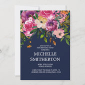 Roze Paarse Floral Navy Blue 70th Birthday Invitat Kaart (Voorkant)