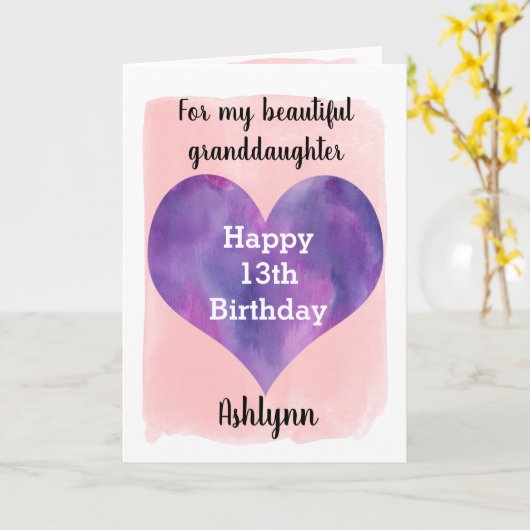 Roze Paarse Gelukkige 13e Verjaardag Kleindochter Kaart (Gele Bloem)