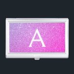 Roze Paarse glitter en Sparkle Monogram Visitekaarthouder<br><div class="desc">Roze en Paarse Ombre Faux Glitter en Sparkle Elegant Monogram visitekaarthouder. Deze visitekaarthouder kan worden aangepast om uw initiaal en voornaam op te nemen.</div>