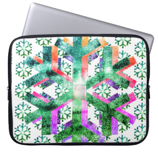 Roze, Paarse + Groene Sneeuwvlokken op Elektronica Laptop Sleeve